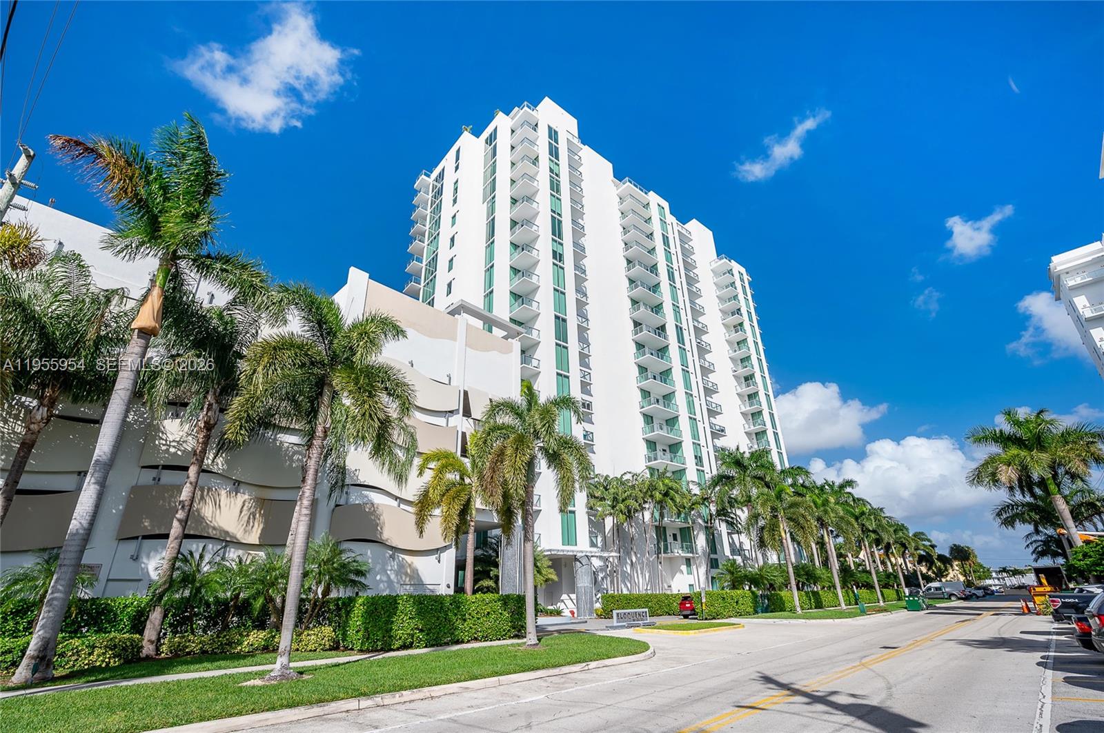 image Eloquence on the Bay30