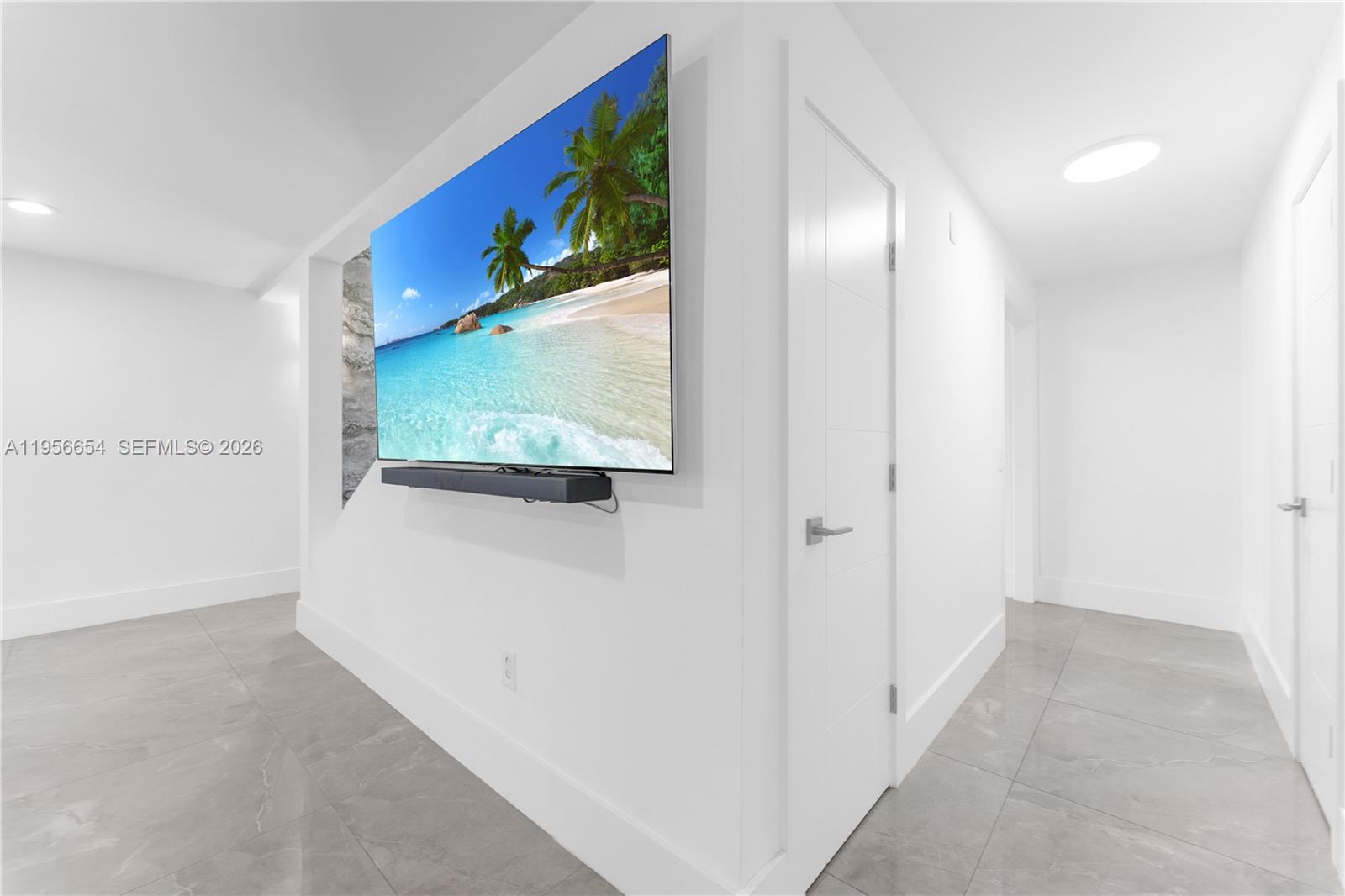 11824 SW 43rd Ct Davie, FL 33330