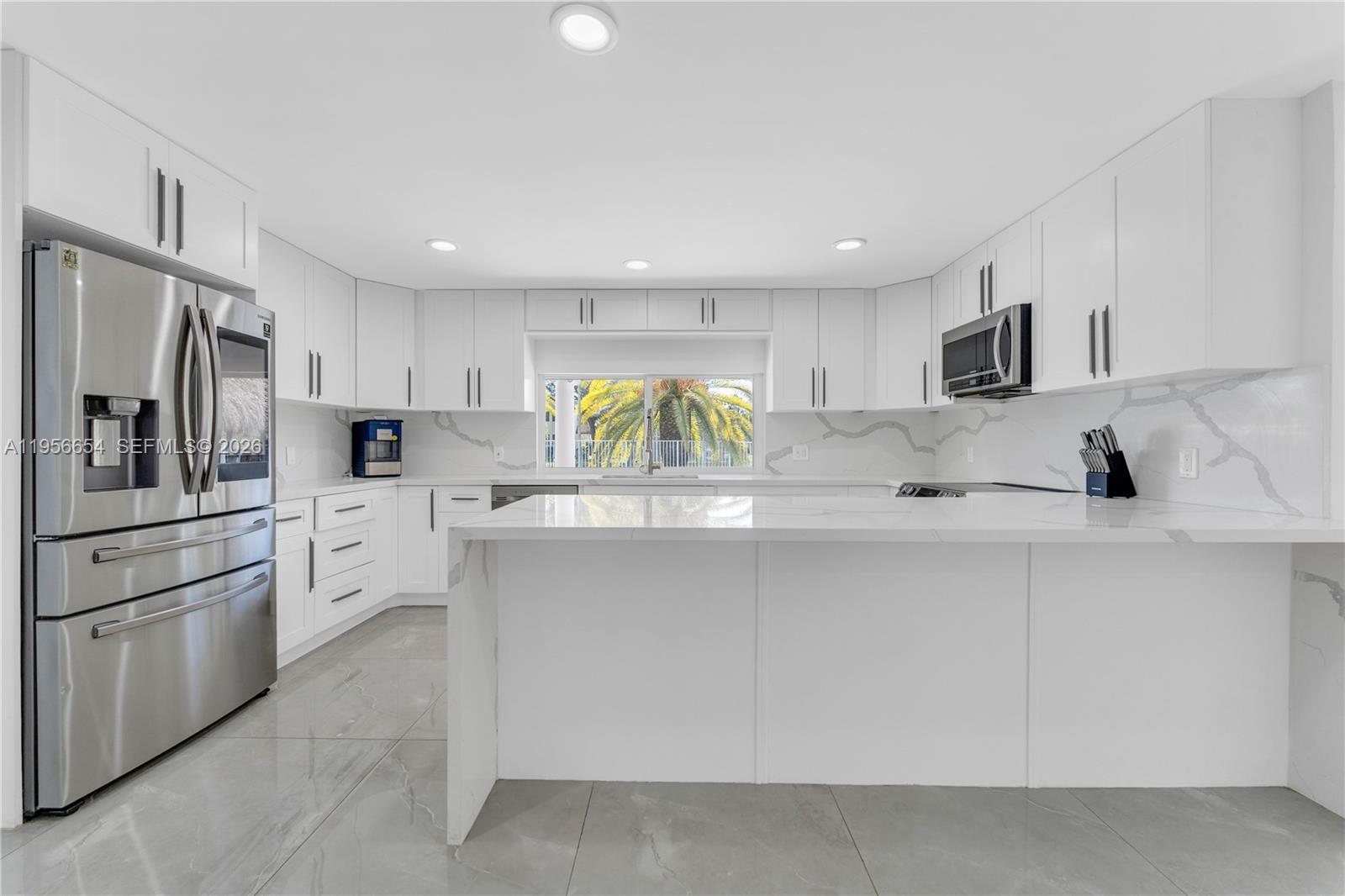 11824 SW 43rd Ct Davie, FL 33330