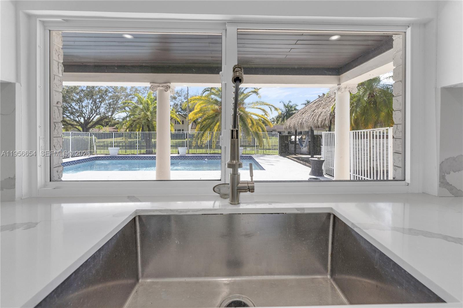 11824 SW 43rd Ct Davie, FL 33330