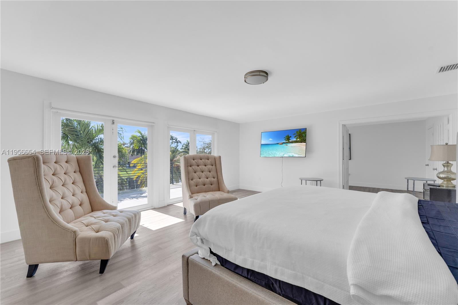 11824 SW 43rd Ct Davie, FL 33330