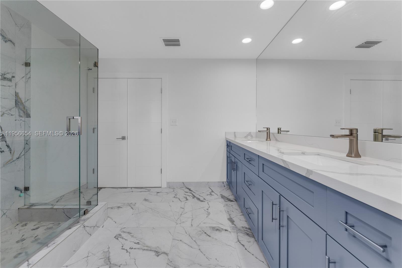 11824 SW 43rd Ct Davie, FL 33330