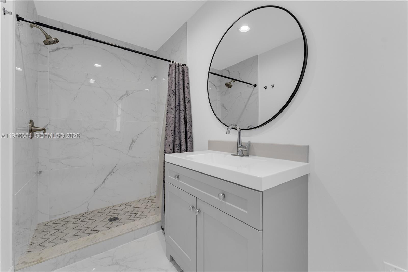 11824 SW 43rd Ct Davie, FL 33330