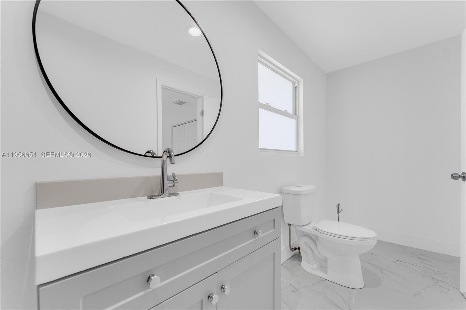 11824 SW 43rd Ct Davie, FL 33330