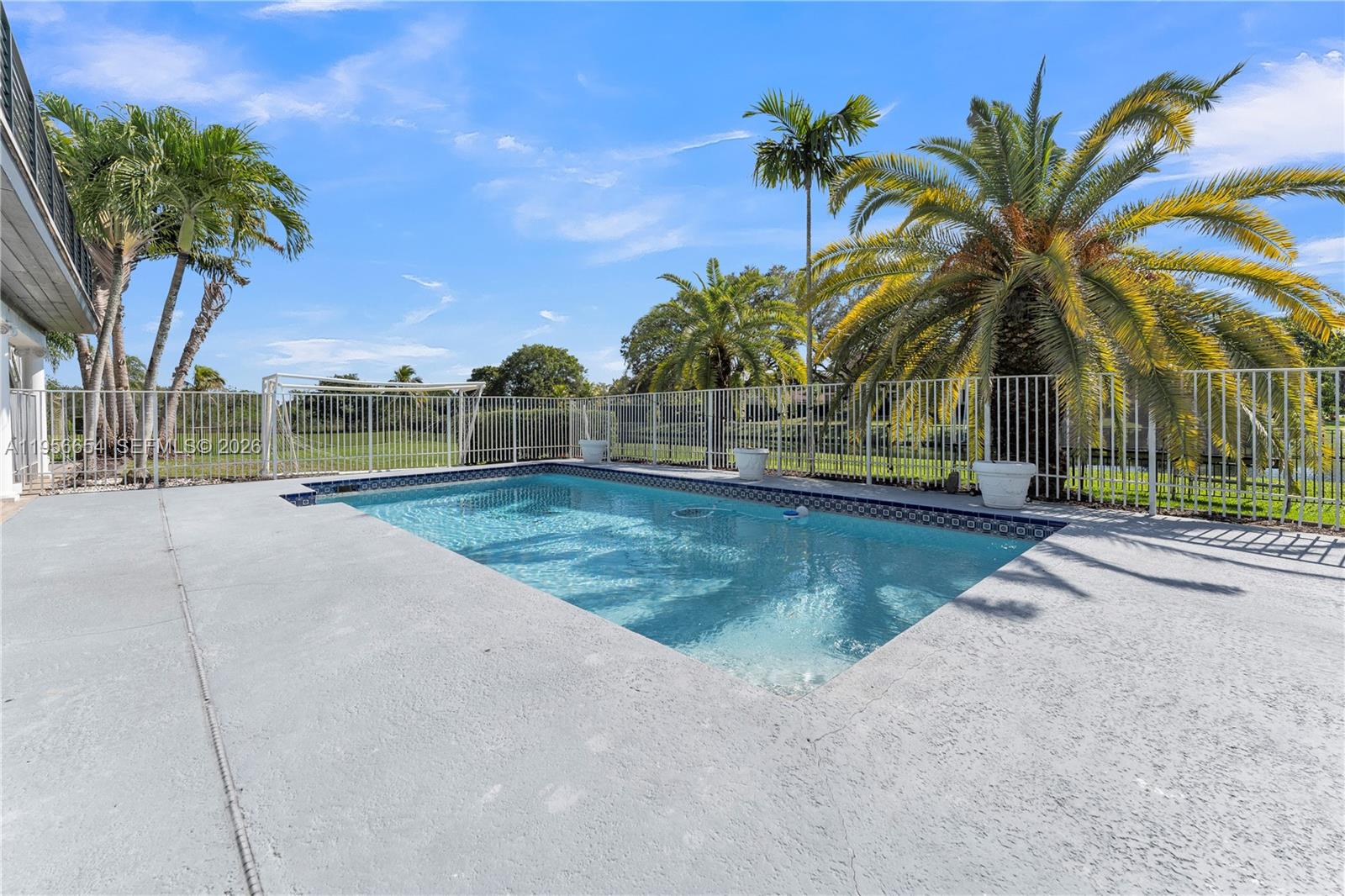 11824 SW 43rd Ct Davie, FL 33330