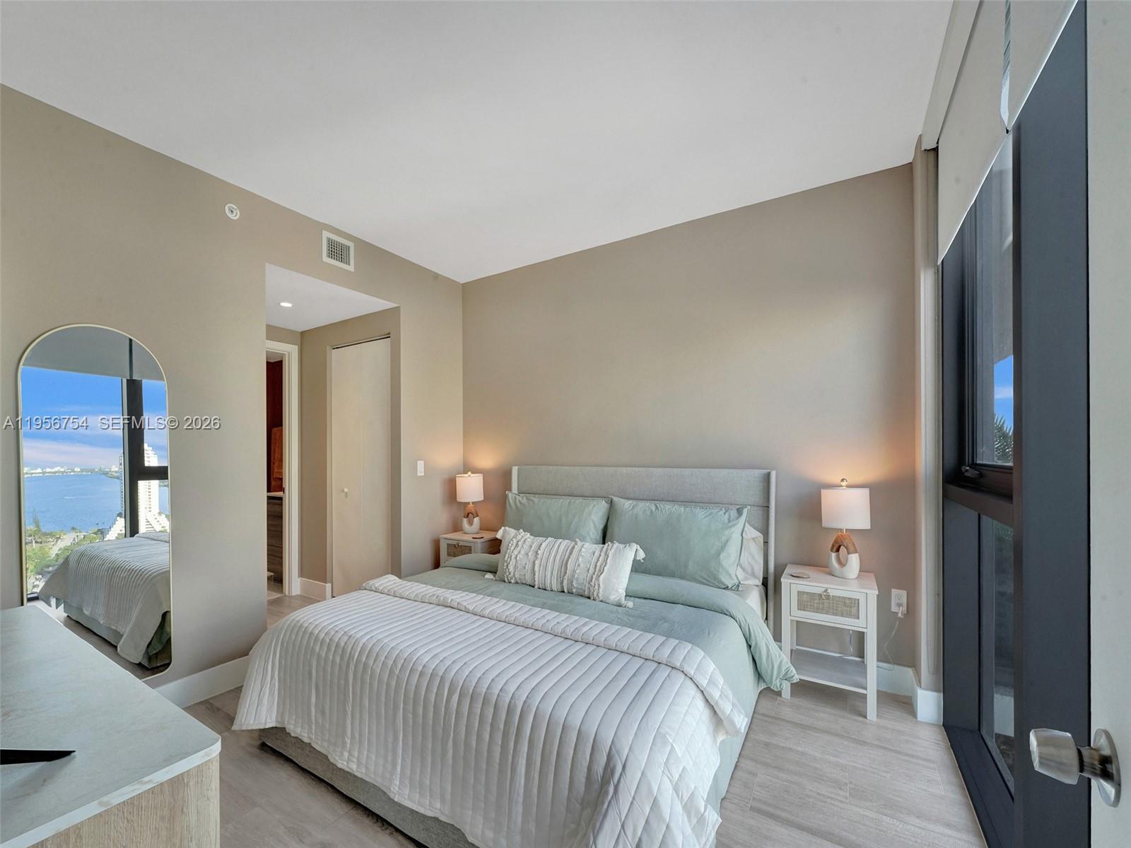 image Hyde Midtown17