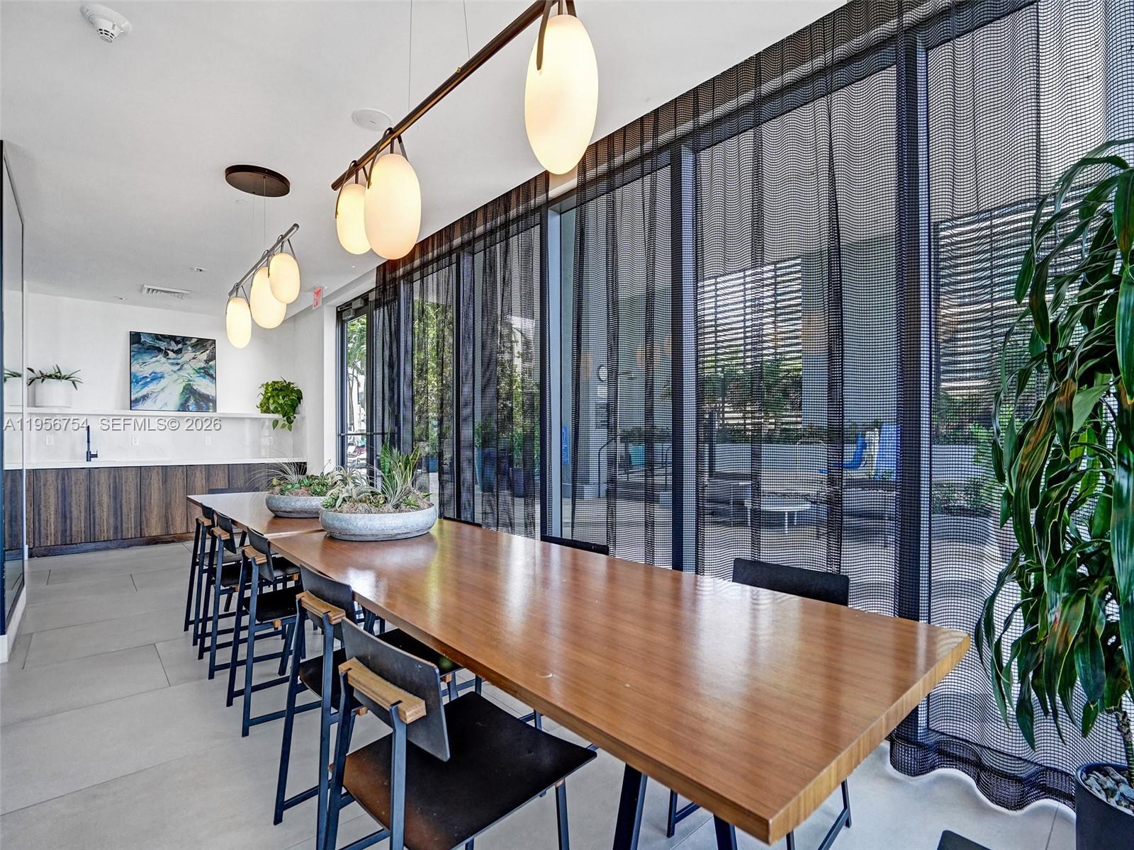 image Hyde Midtown45