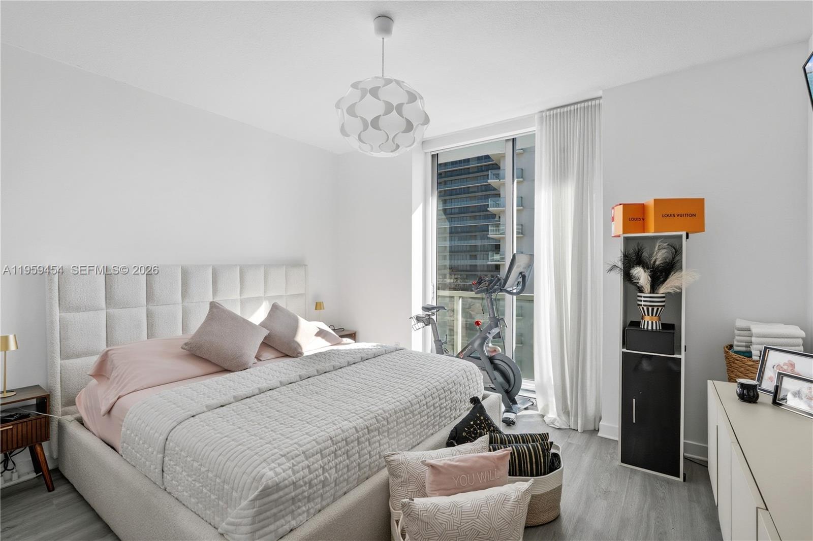 image Axis on Brickell North9