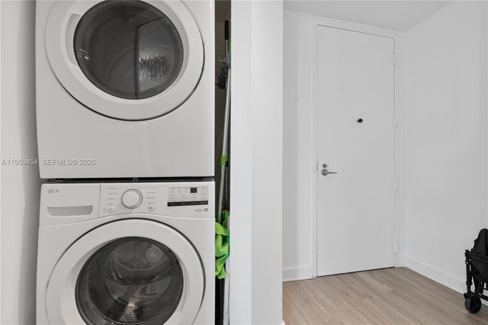 image Axis on Brickell North19