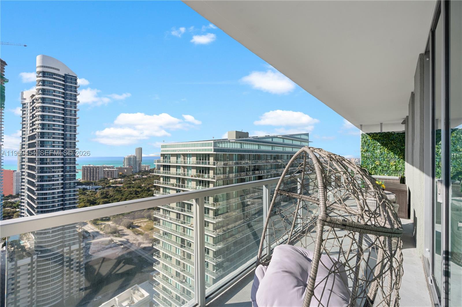 image Axis on Brickell North21