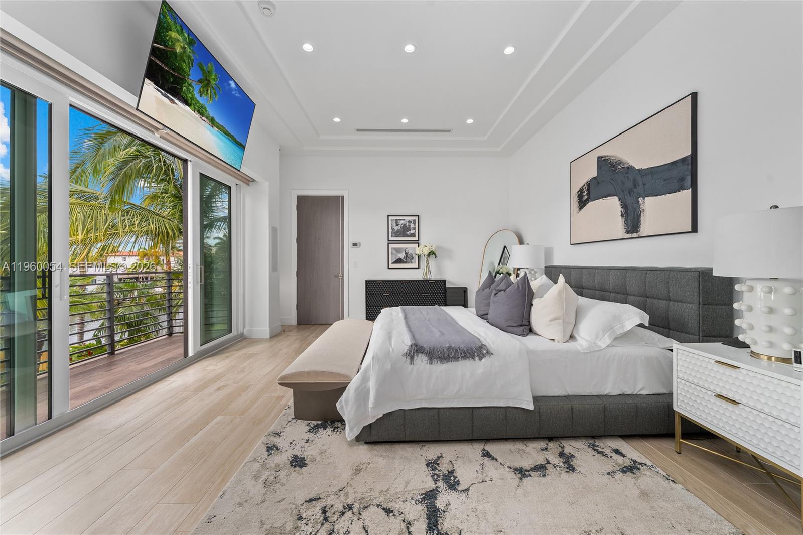 12880 N Bayshore Dr North Miami, FL 33181