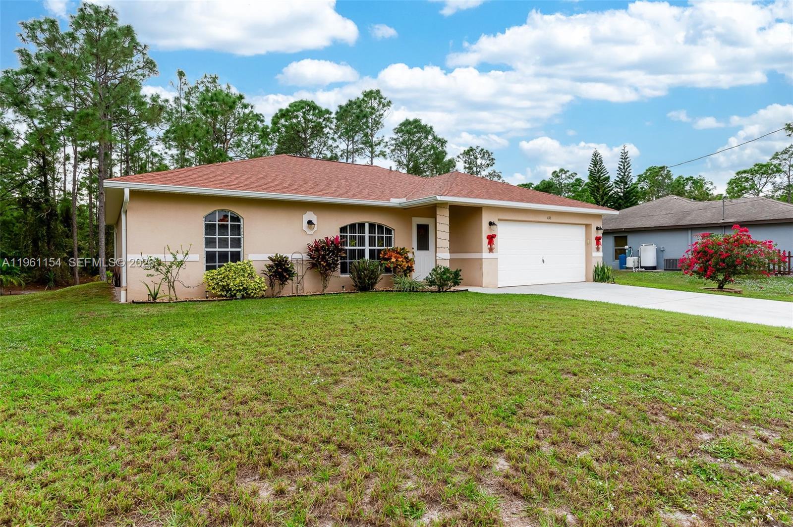 436 Broadmoor St Lehigh Acres, FL 33974