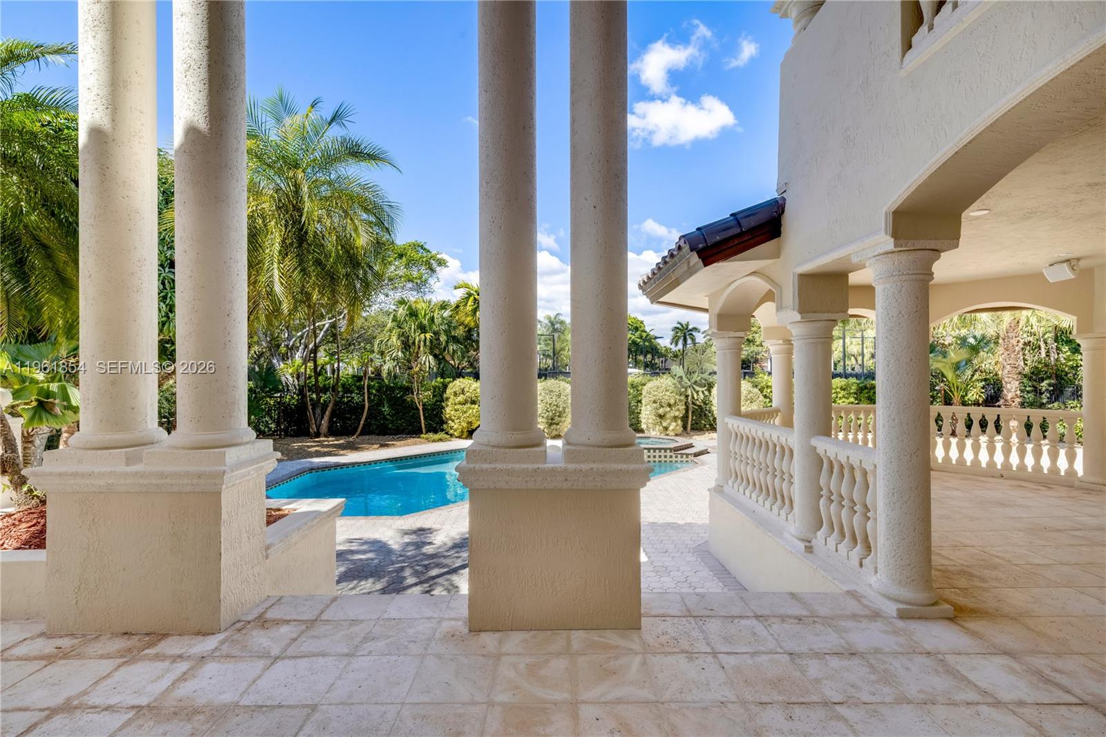 129 Gavilan Ave Coral Gables, FL 33143