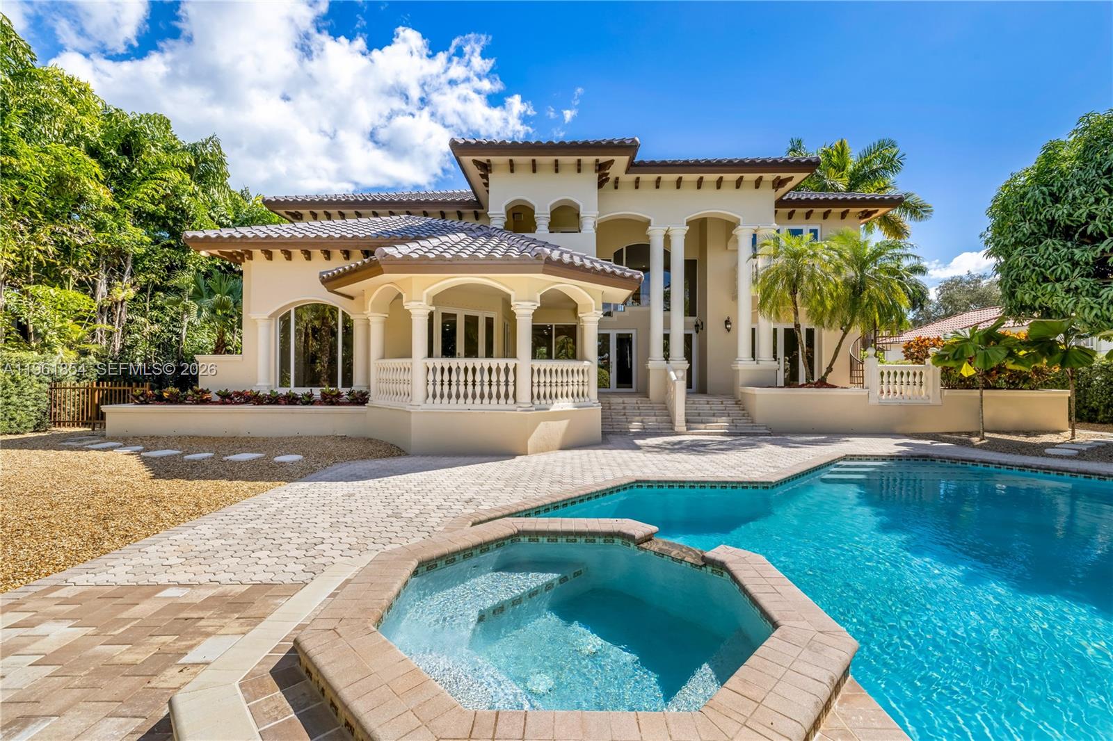 129 Gavilan Ave Coral Gables, FL 33143