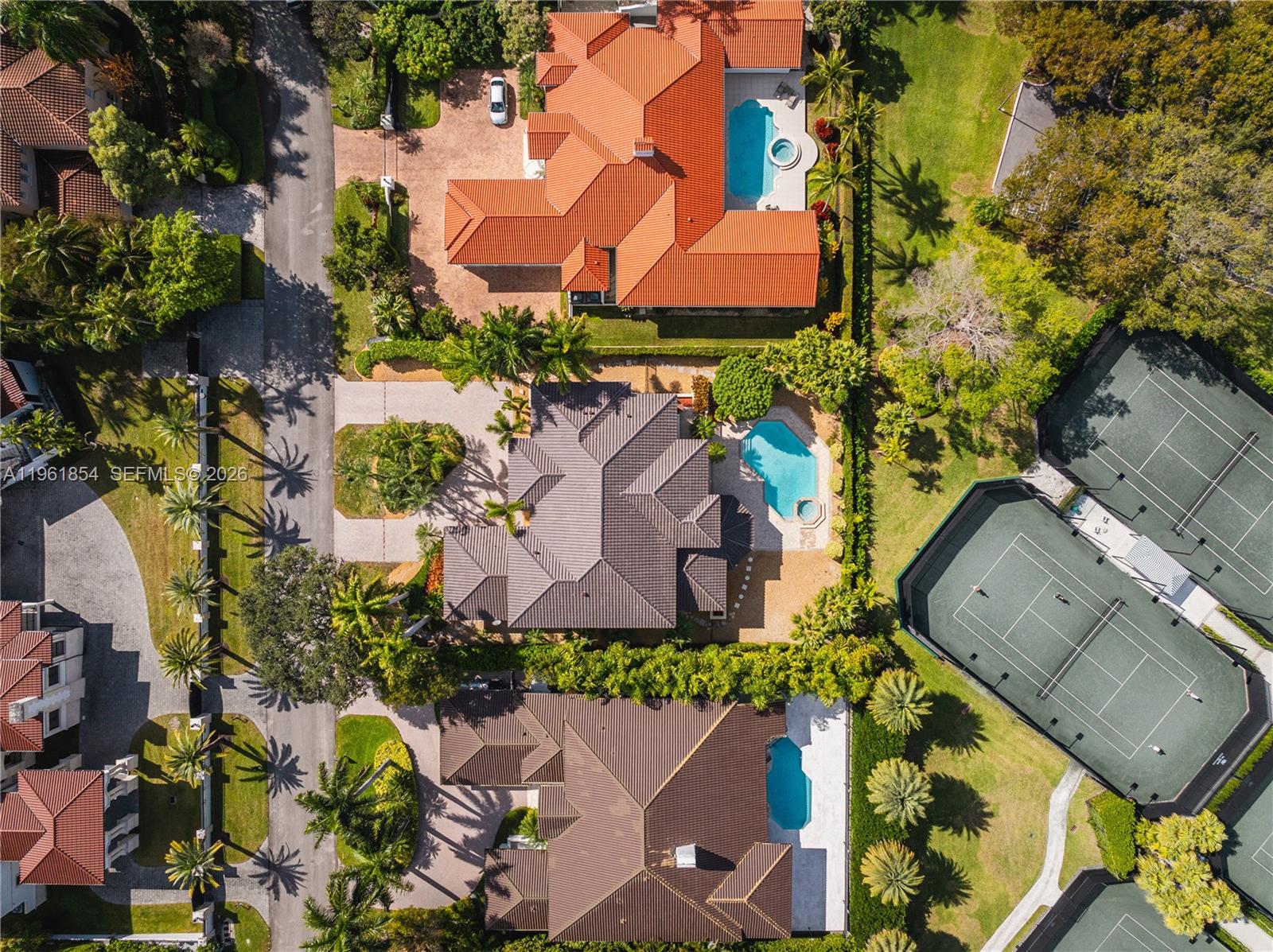 129 Gavilan Ave Coral Gables, FL 33143