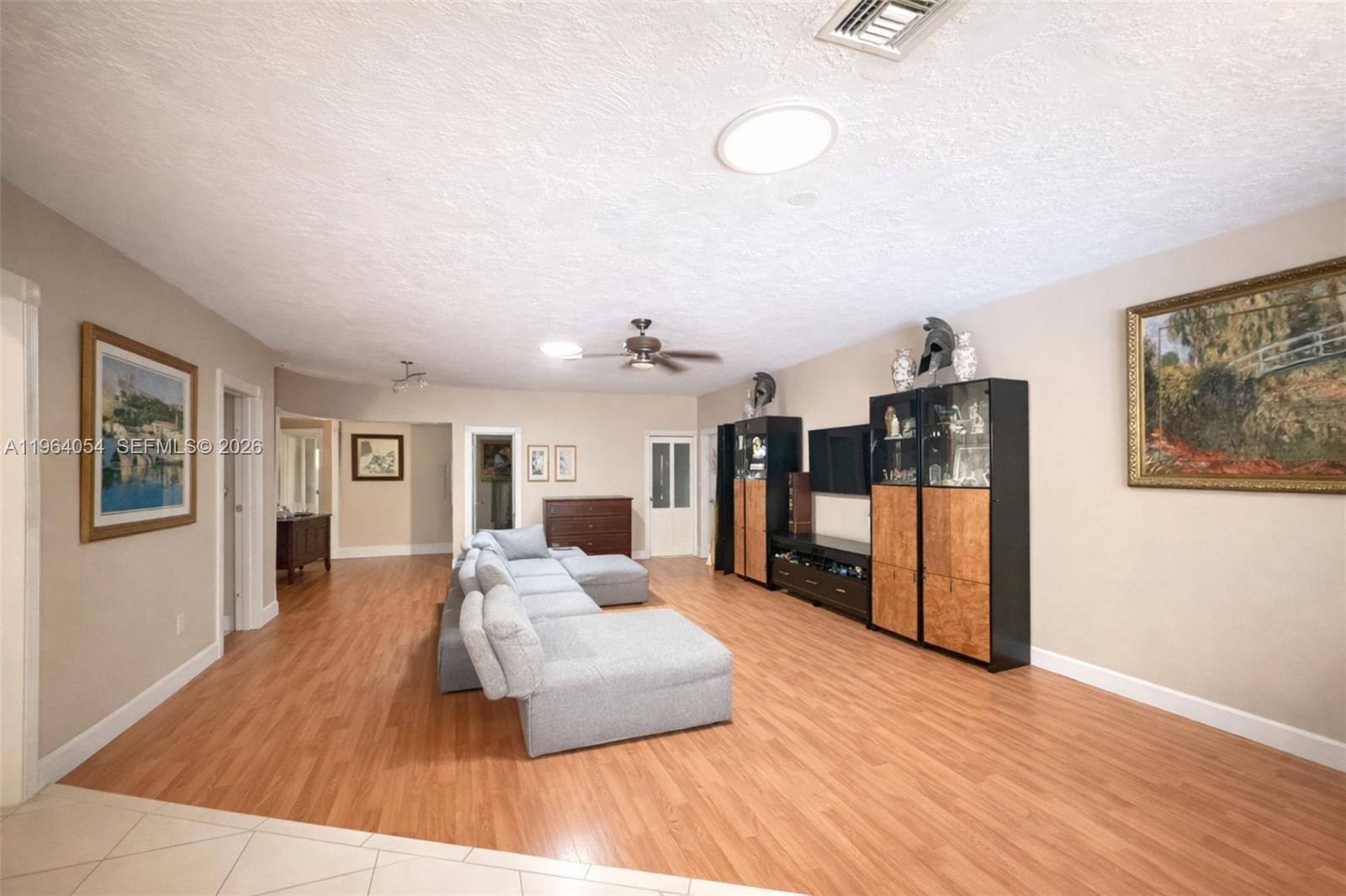 9761 SW 148th St Miami, FL 33176