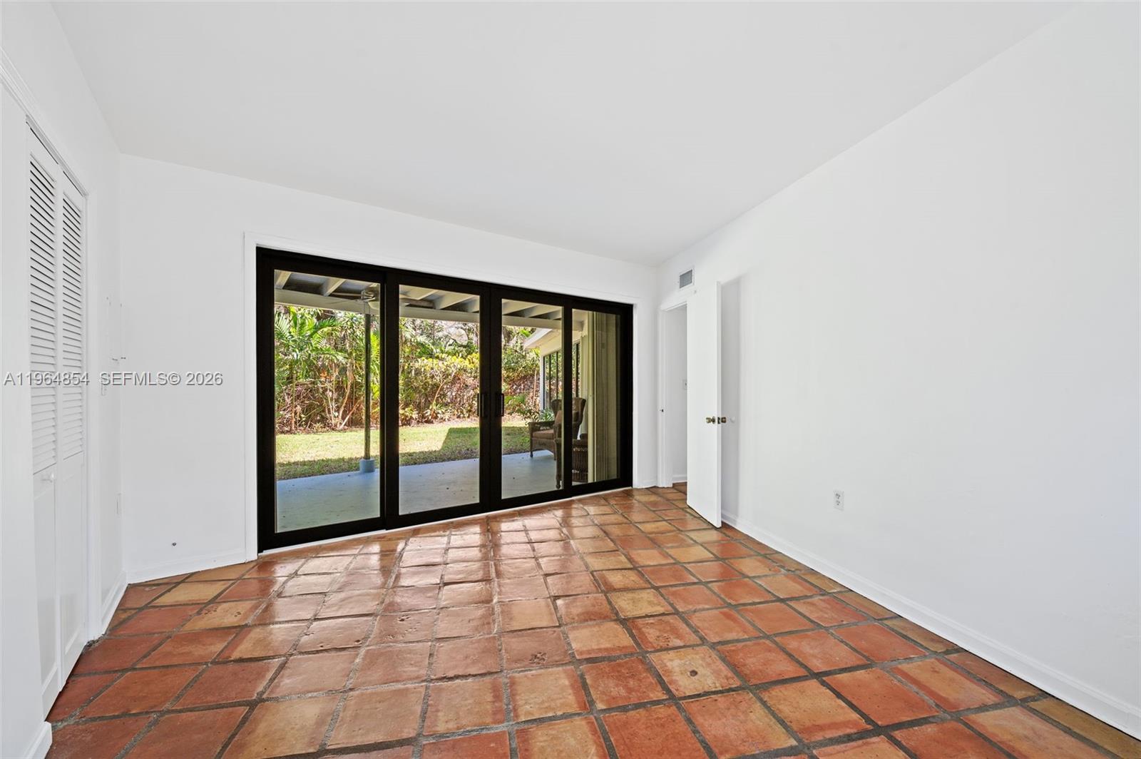 1745 NE 137th Ter North Miami, FL 33181