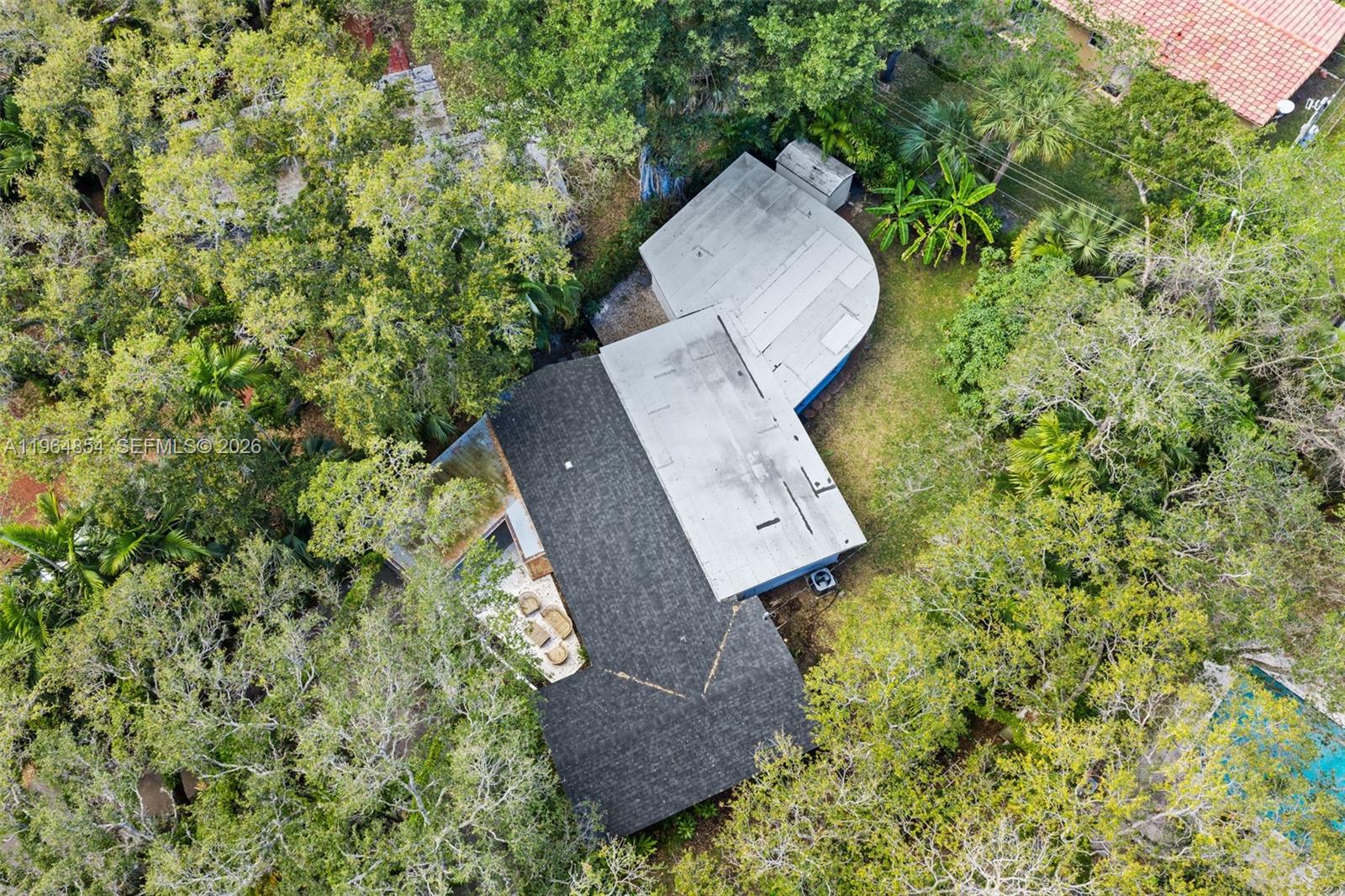 1745 NE 137th Ter North Miami, FL 33181