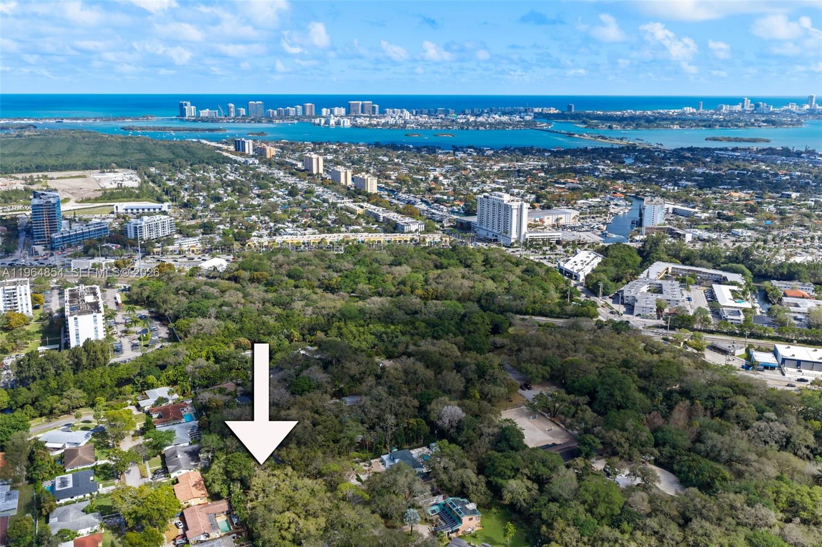 1745 NE 137th Ter North Miami, FL 33181