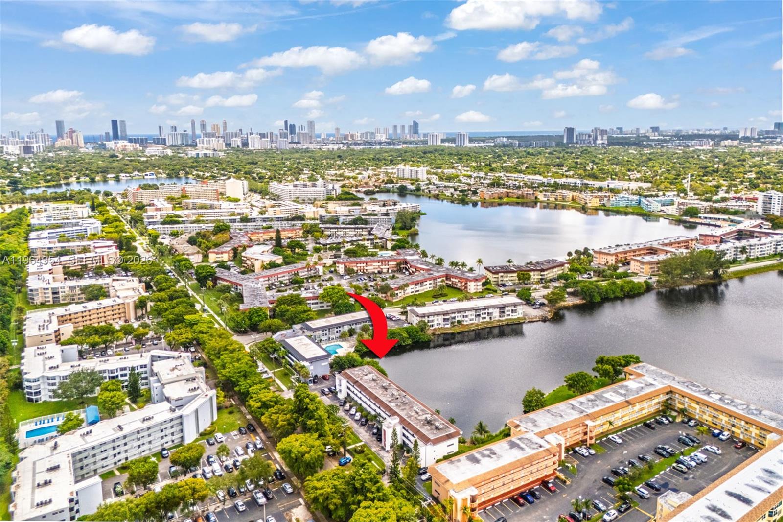 1350 NE 191st St #B307 Miami, FL 33179