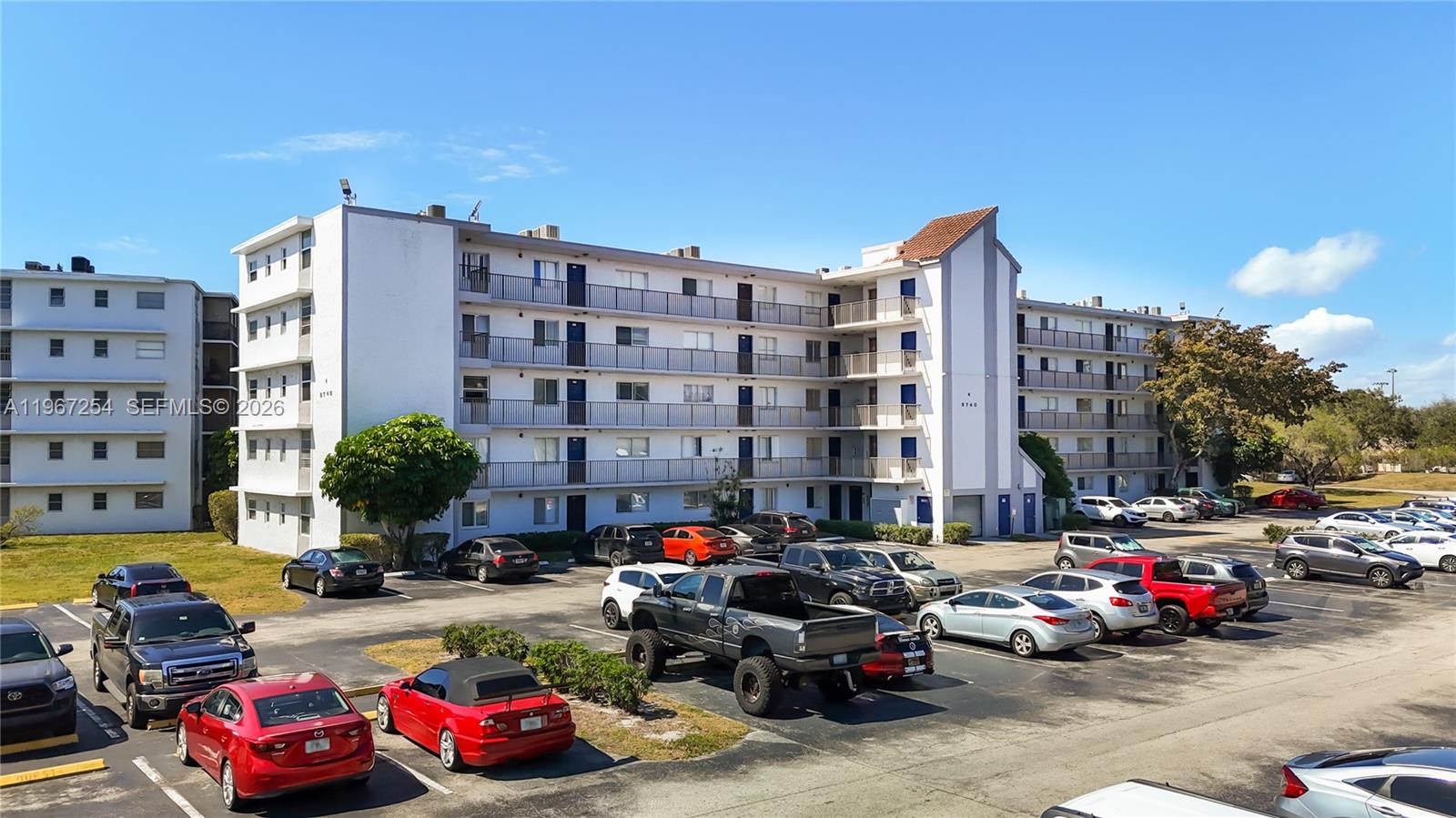 8740 N Sherman Cir #206