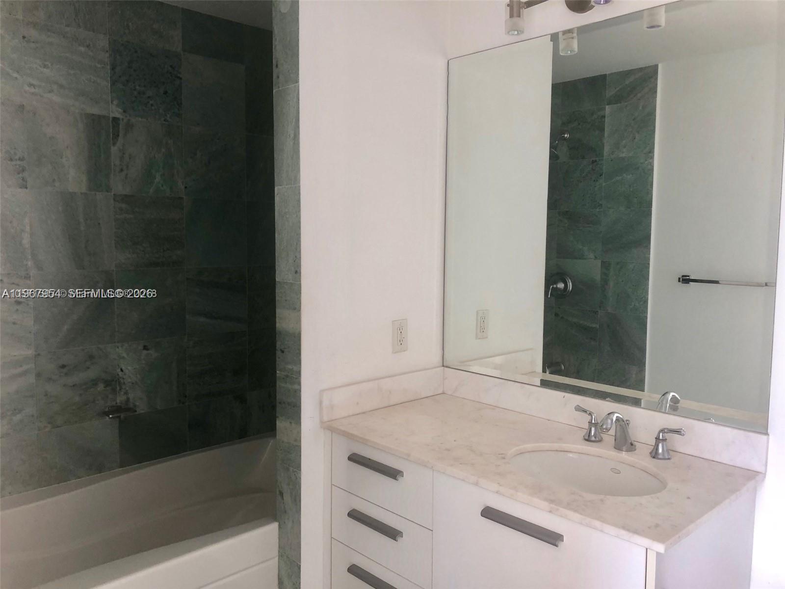 image 1060 Brickell - 10508