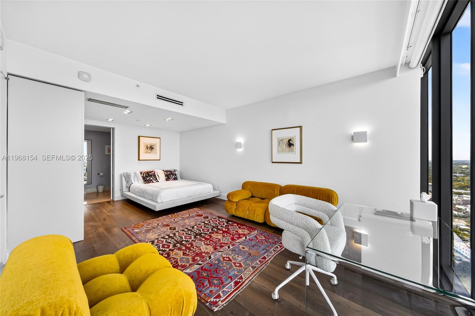 image Blue on the Bay8