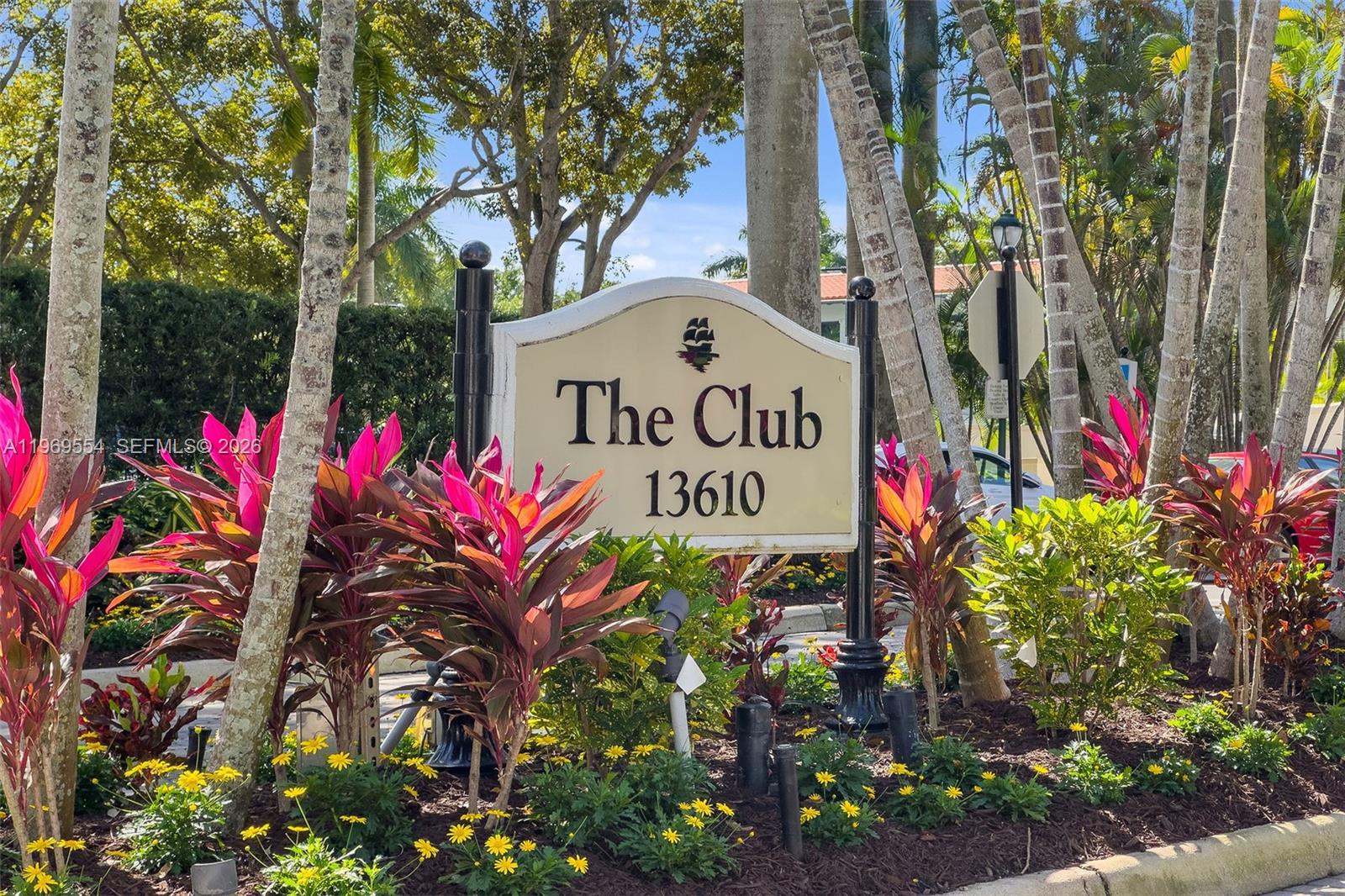 13627 Deering Bay Dr #702 Coral Gables, FL 33158