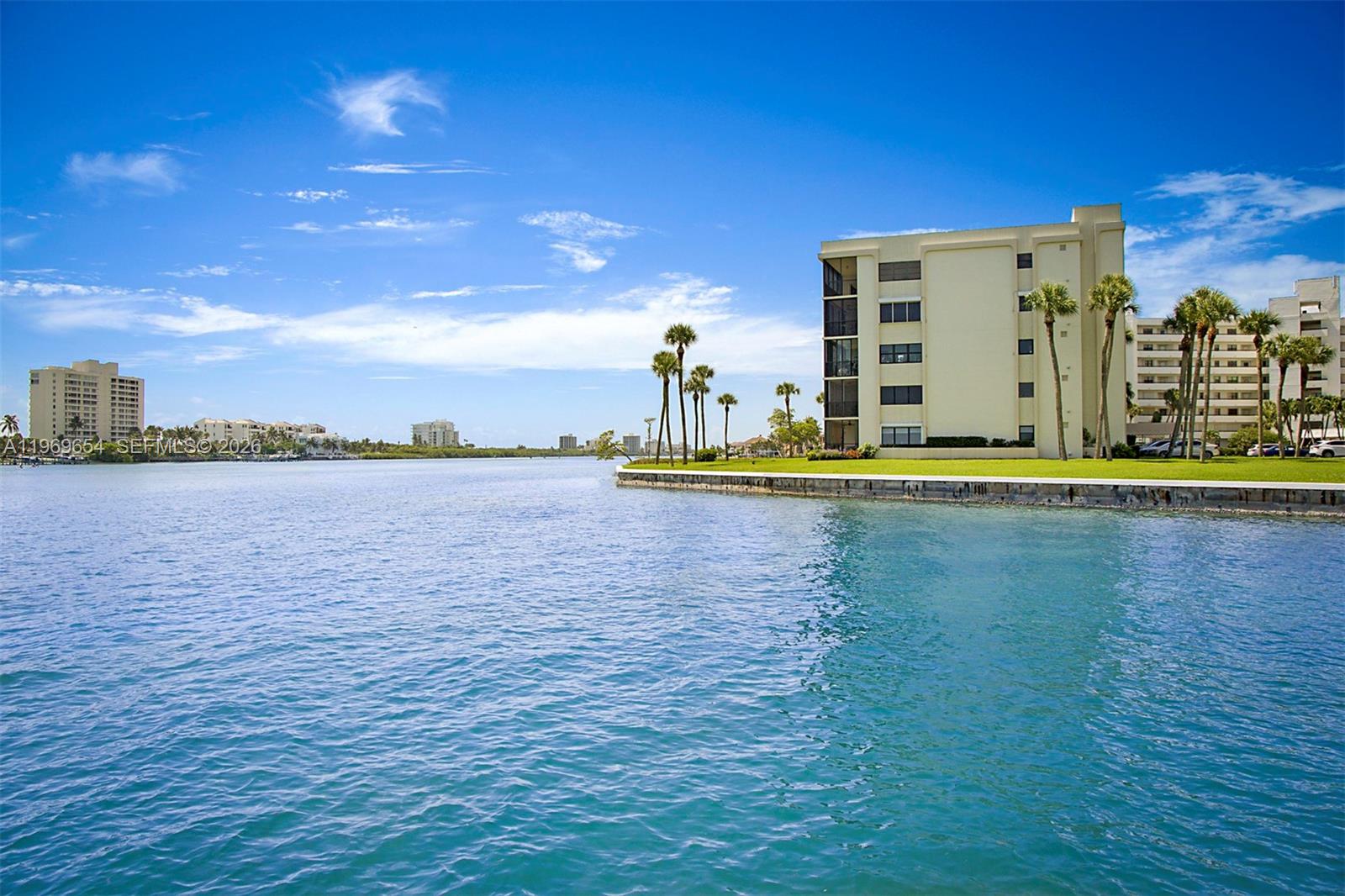 100 Intracoastal Pl #102