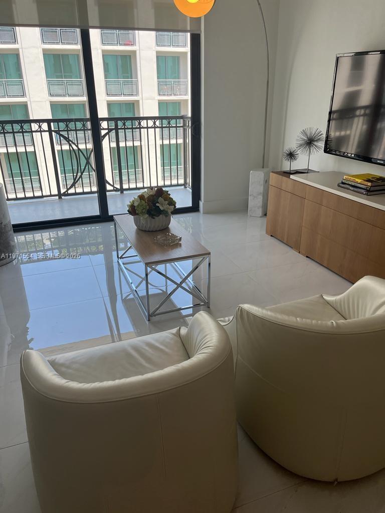 301 Altara Ave #805 Coral Gables, FL 33146