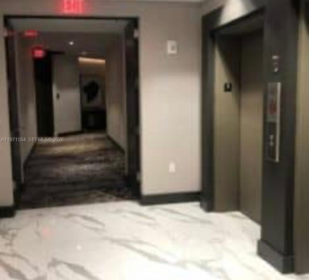 301 Altara Ave #805 Coral Gables, FL 33146