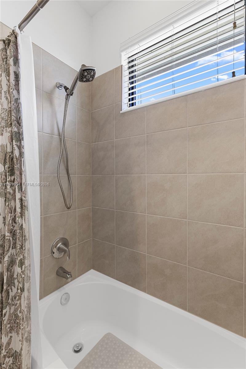 Undisclosed Address Ave Maria, FL 34142