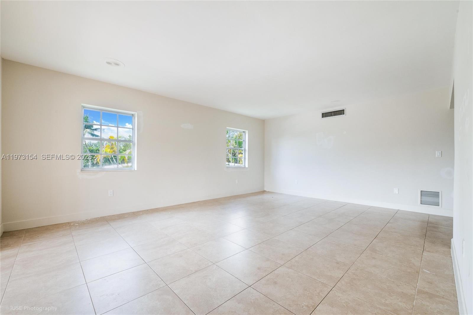 1265 S Alhambra Cir #B Coral Gables, FL 33146