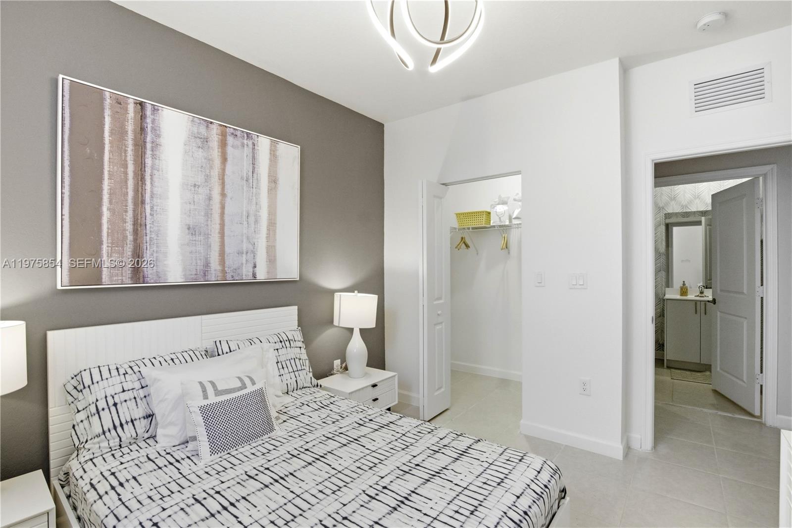 16122 SW 148th Ave Miami, FL 33187