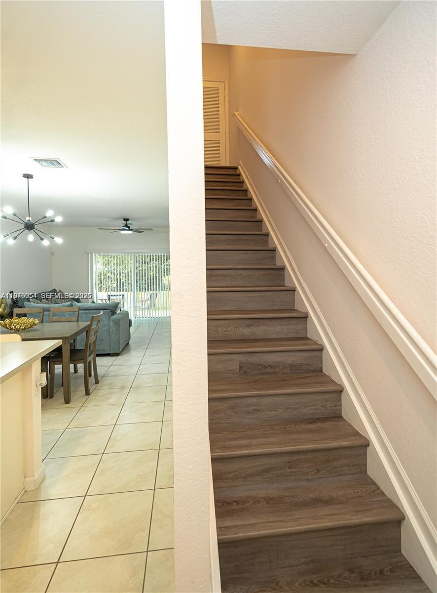 2820 NW 180th St Miami Gardens, FL 33056