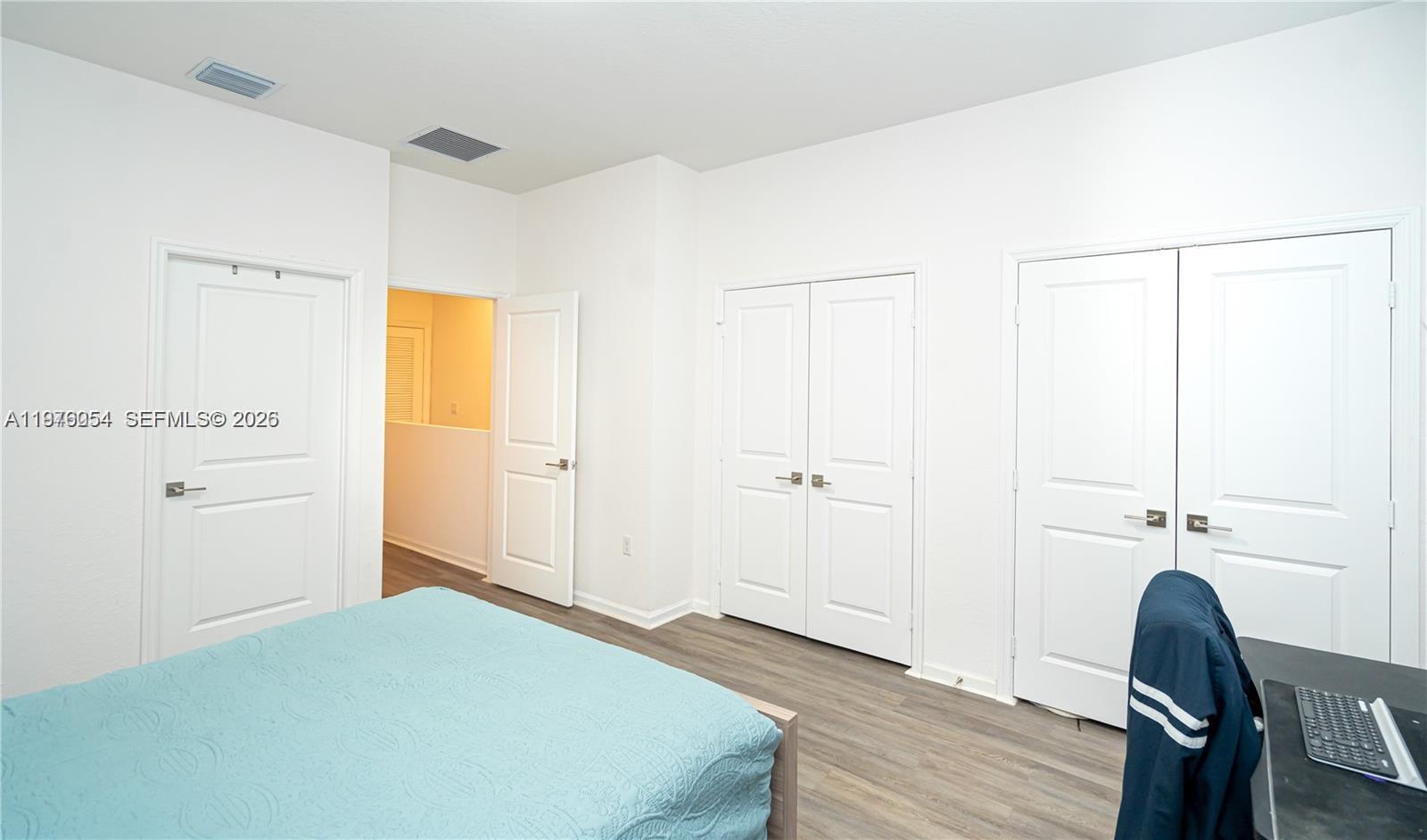 2820 NW 180th St Miami Gardens, FL 33056