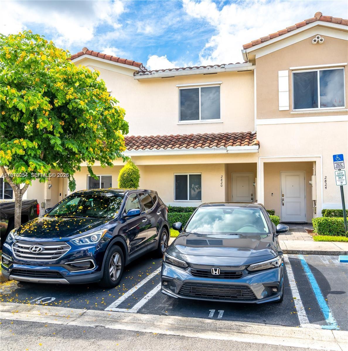 2820 NW 180th St Miami Gardens, FL 33056