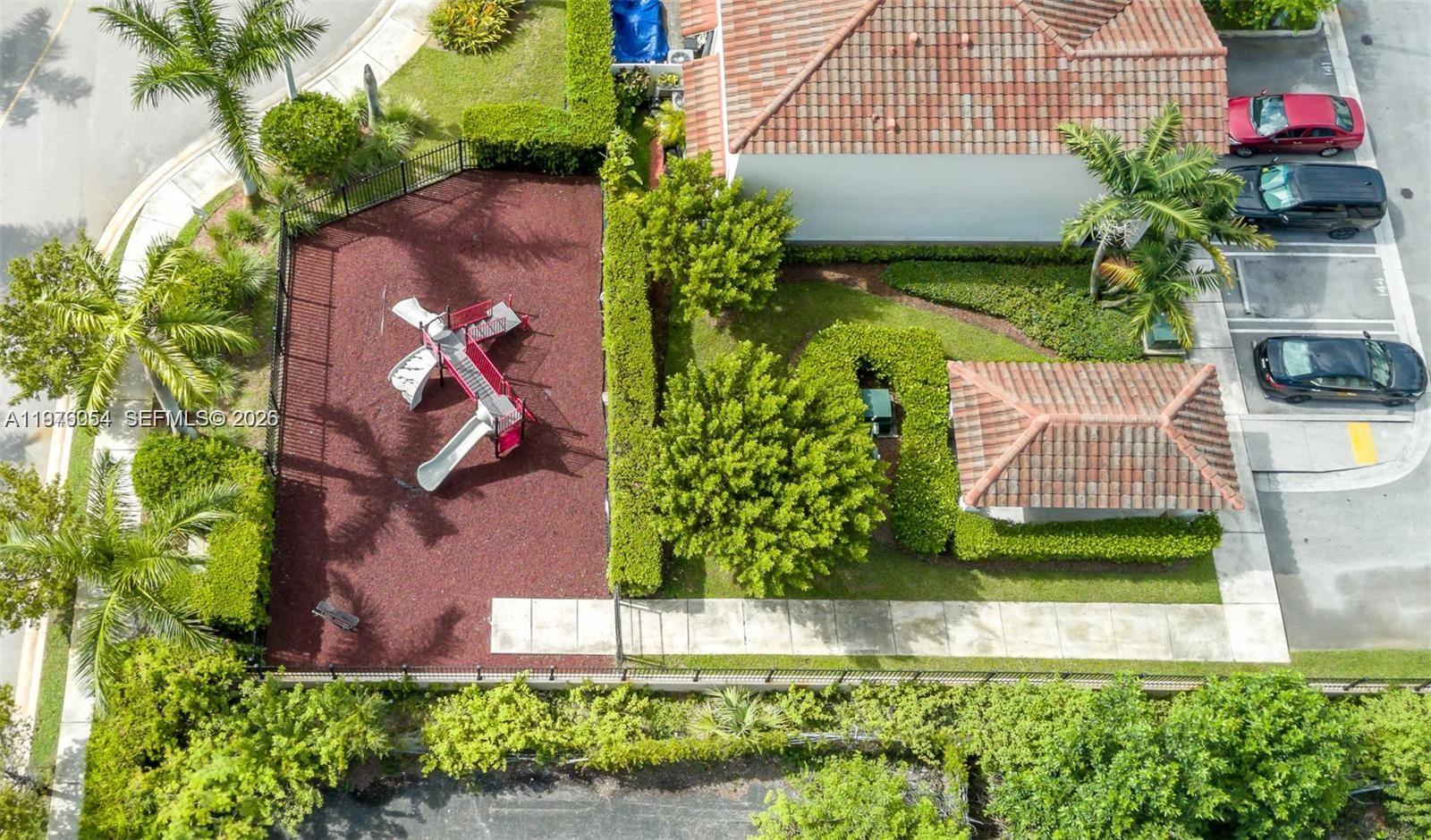 2820 NW 180th St Miami Gardens, FL 33056