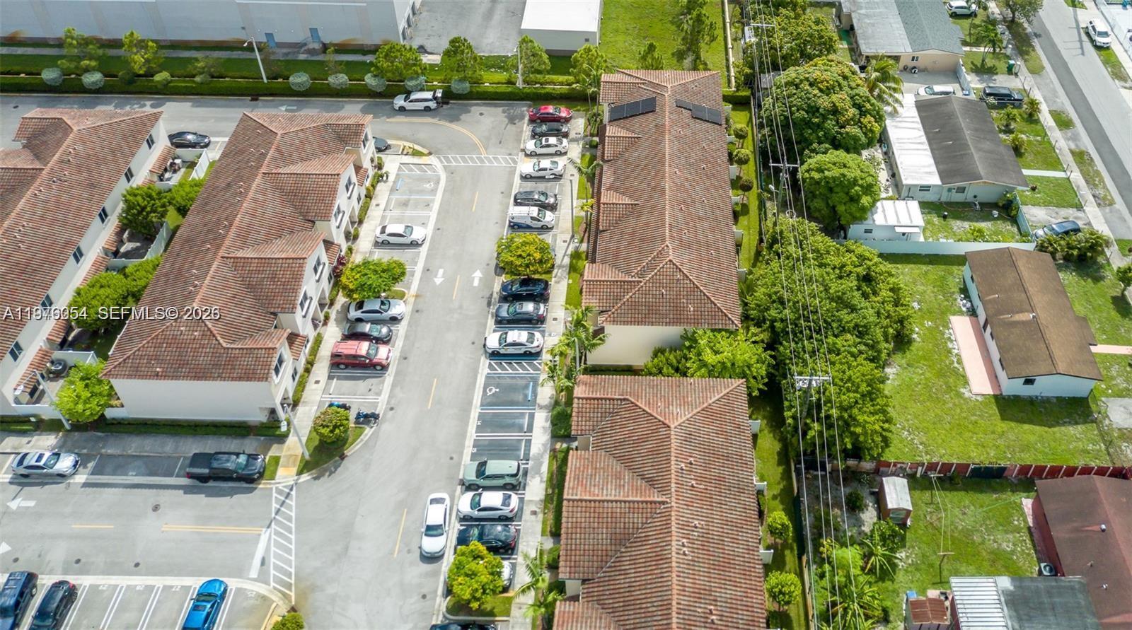 2820 NW 180th St Miami Gardens, FL 33056