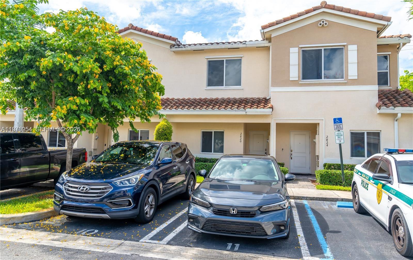 2820 NW 180th St Miami Gardens, FL 33056