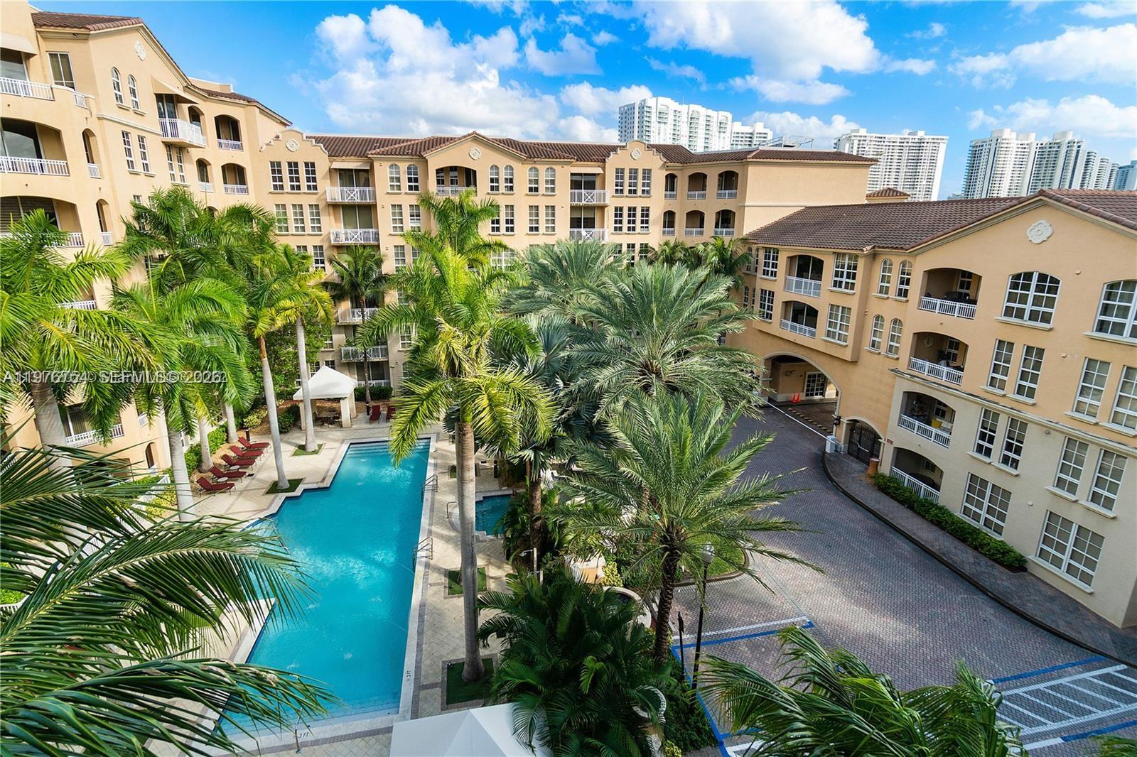 3001 NE 185th St #534