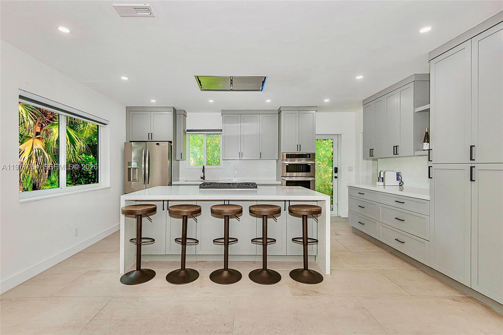 10450 NE 5th Ave Miami Shores, FL 33138