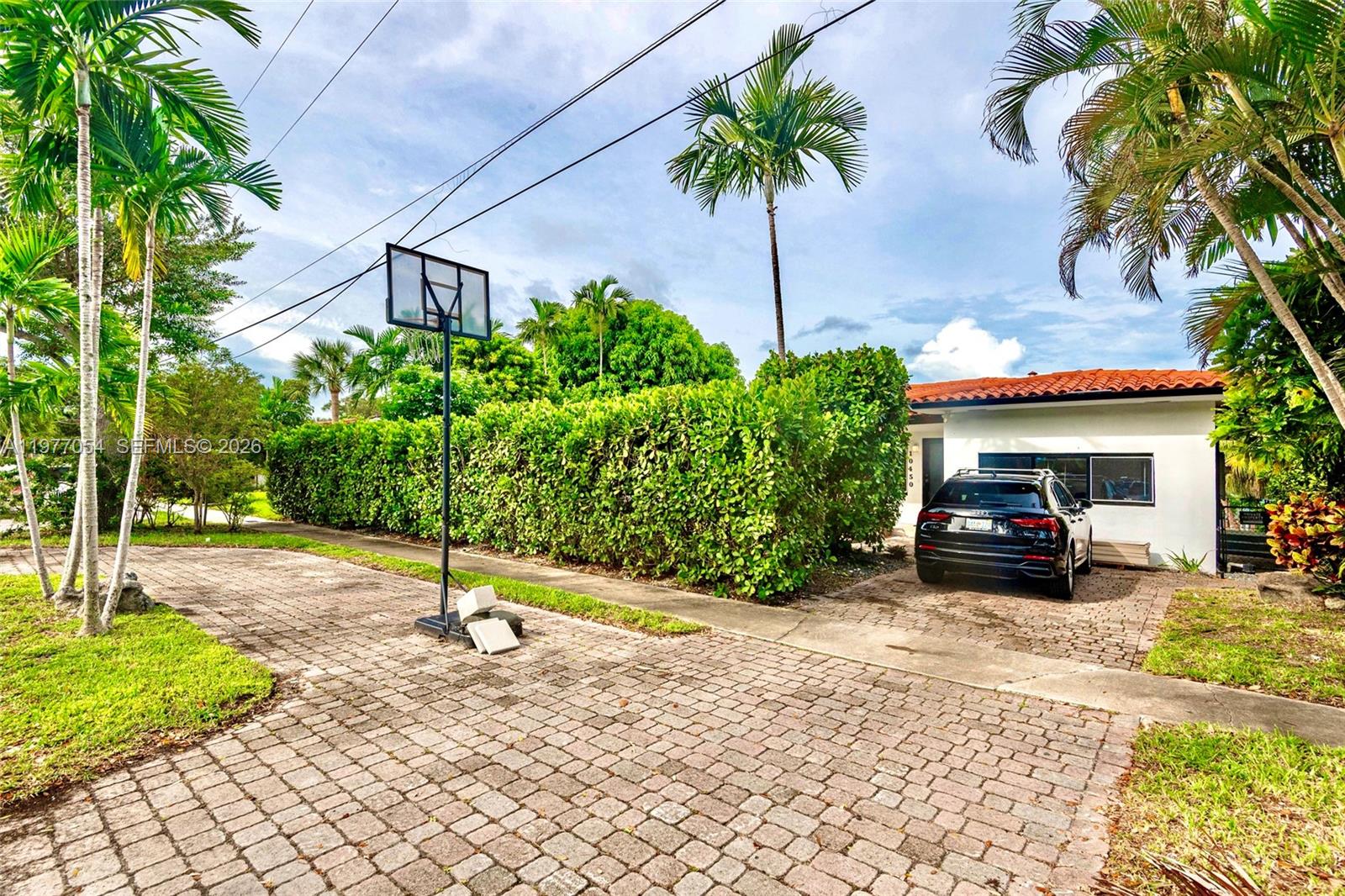 10450 NE 5th Ave Miami Shores, FL 33138