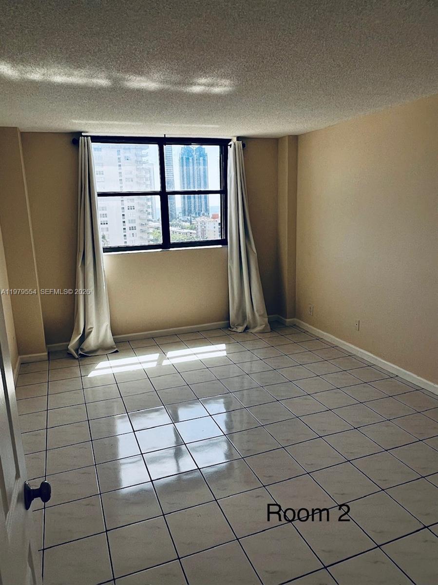 image Winston Towers 7006