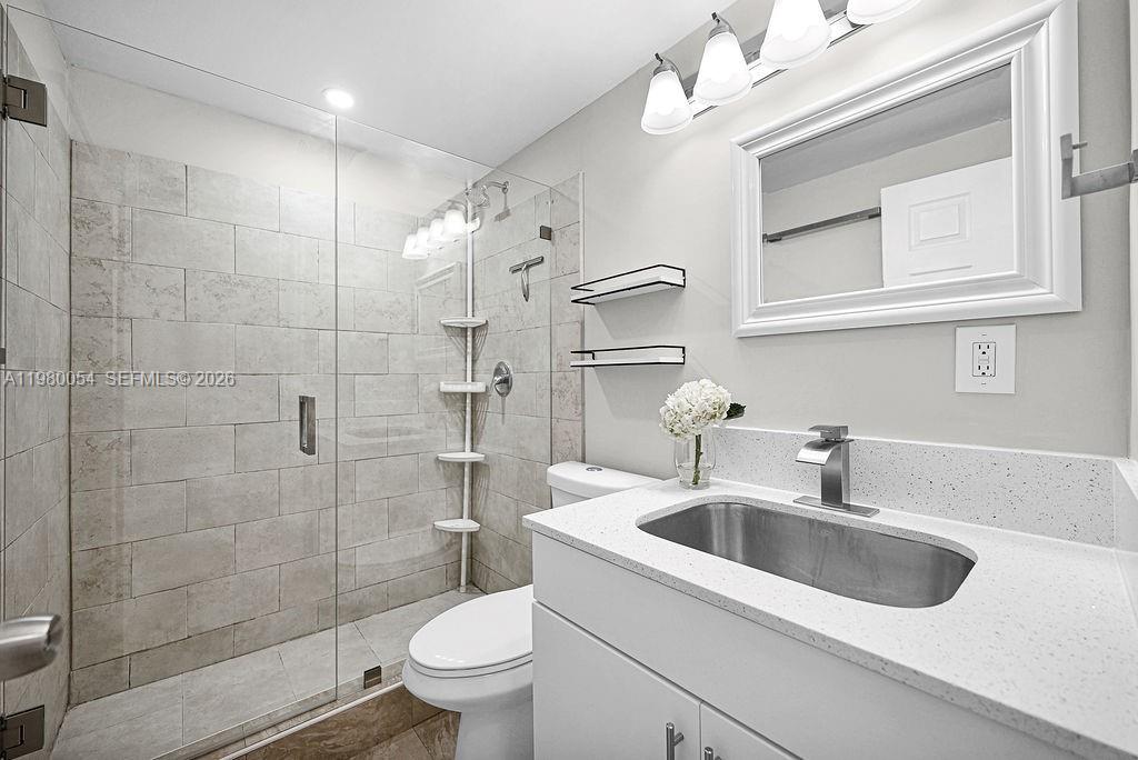 9133 Fontainebleau Blvd #5 Miami, FL 33172