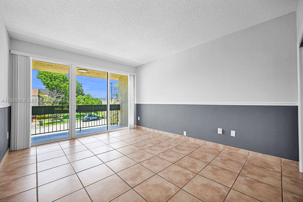 9133 Fontainebleau Blvd #5 Miami, FL 33172