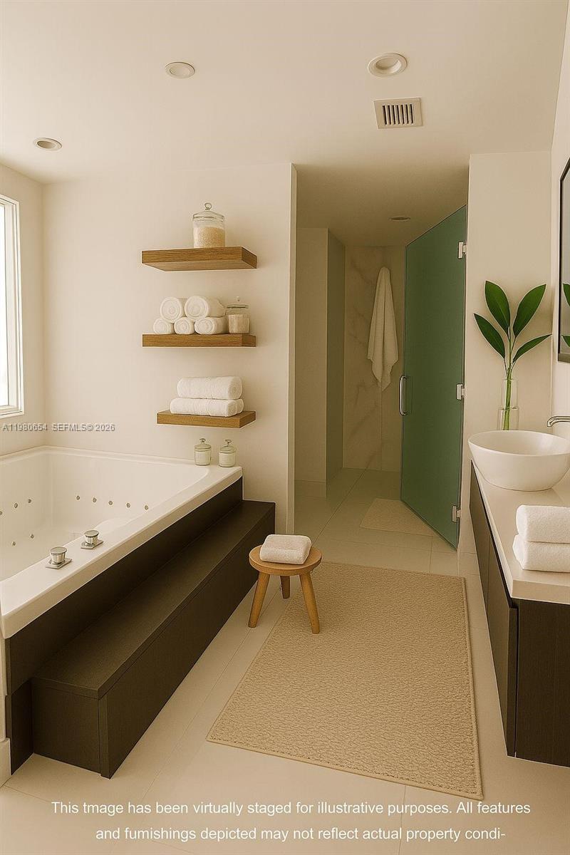 200 Biscayne Blvd Way #4801 Miami, FL 33131