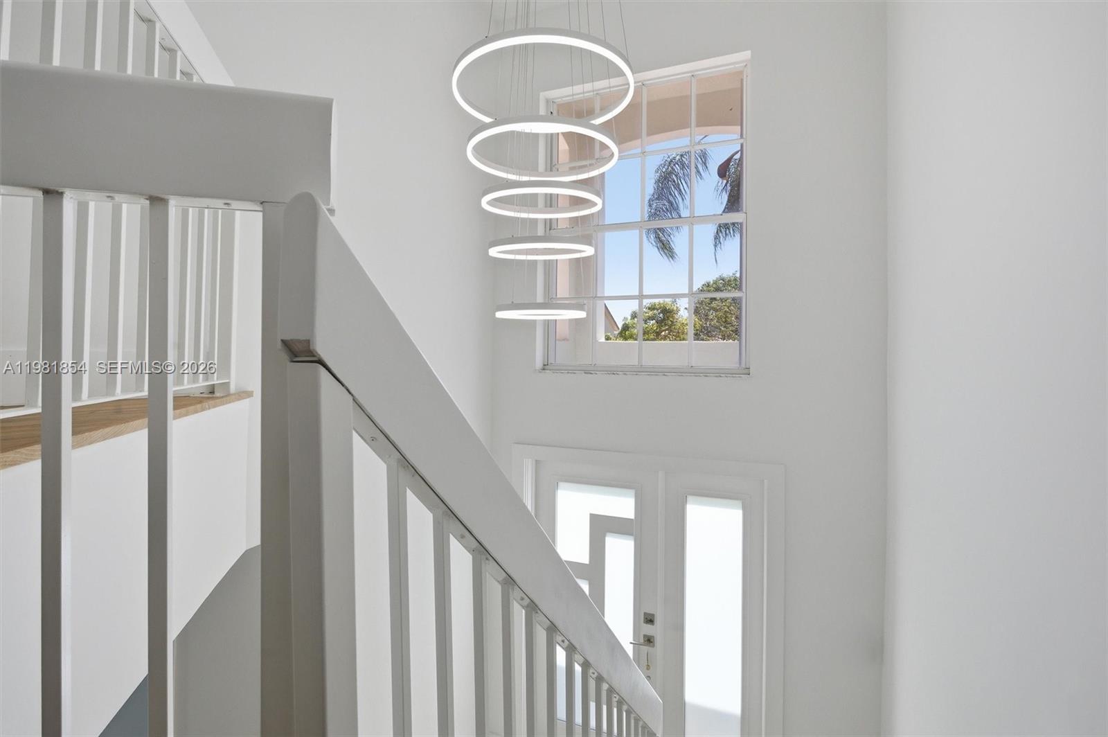 13911 SW 100th Ln Miami, FL 33186