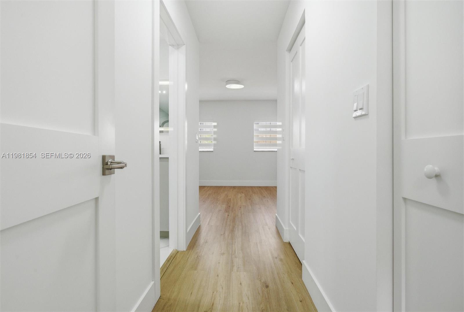 13911 SW 100th Ln Miami, FL 33186