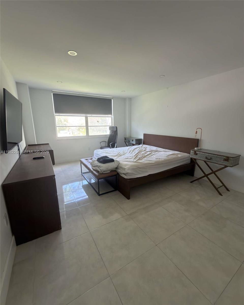 2851 NE 183rd St #212E Aventura, FL 33160